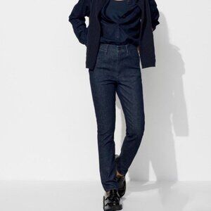Uniqlo Extra Comfort Skinny Jeans in Dark Navy Denim
